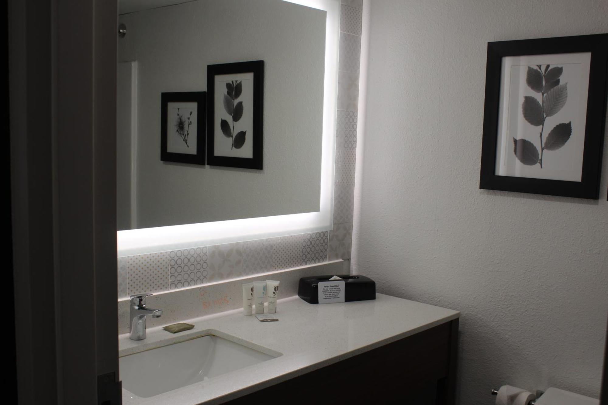 Country Inn & Suites By Radisson, Dunbar - Charleston Eksteriør billede